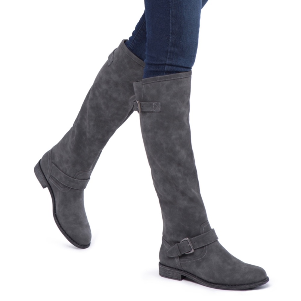 Shoedazzle Isabella Tall Boot
